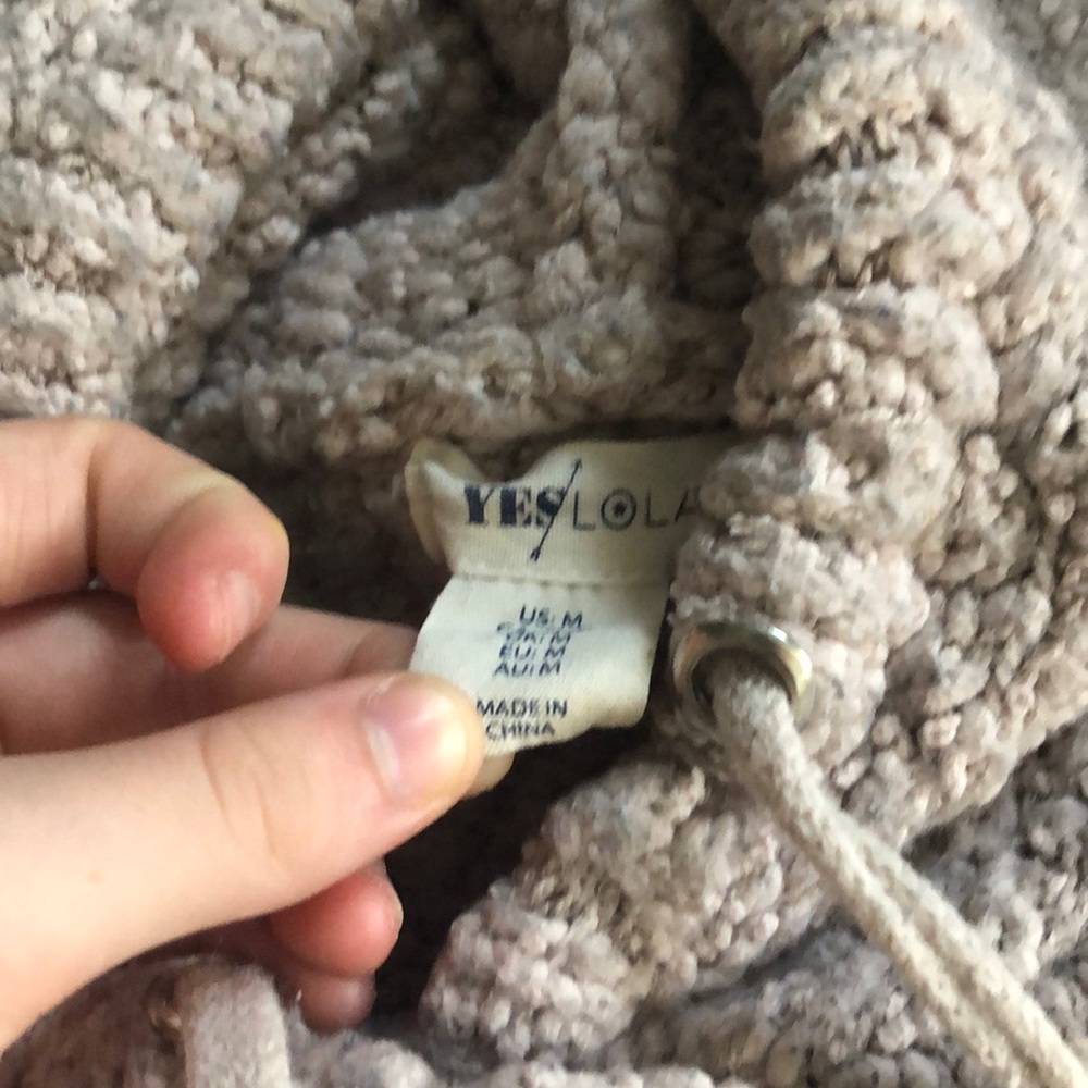 Sweater - Picture 3 of 3